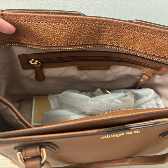 Michael Kors Tan Leather Tote - Picture 4 of 7